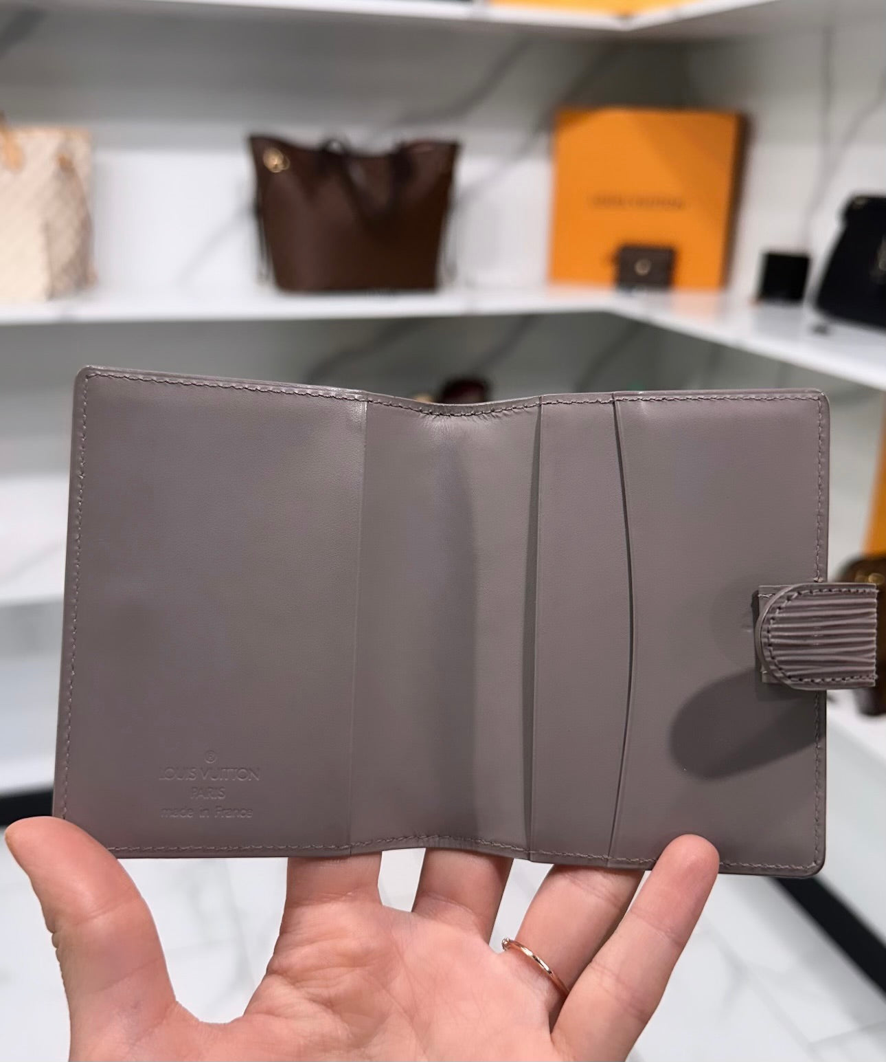 LV Wallet