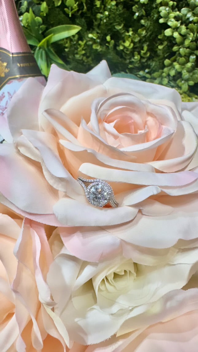 2CT NATURAL DIAMOND ROUND ENGAGEMENT RING