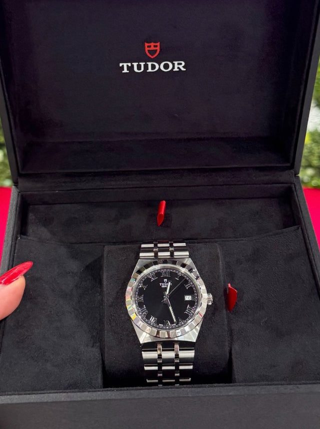 Tudor Royal