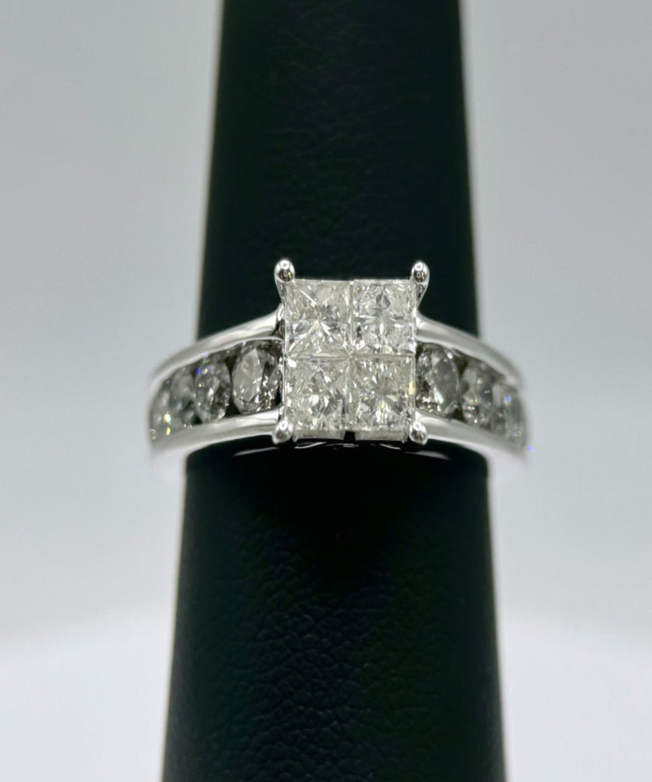 14K White Gold Natural Diamond Engagement Ring