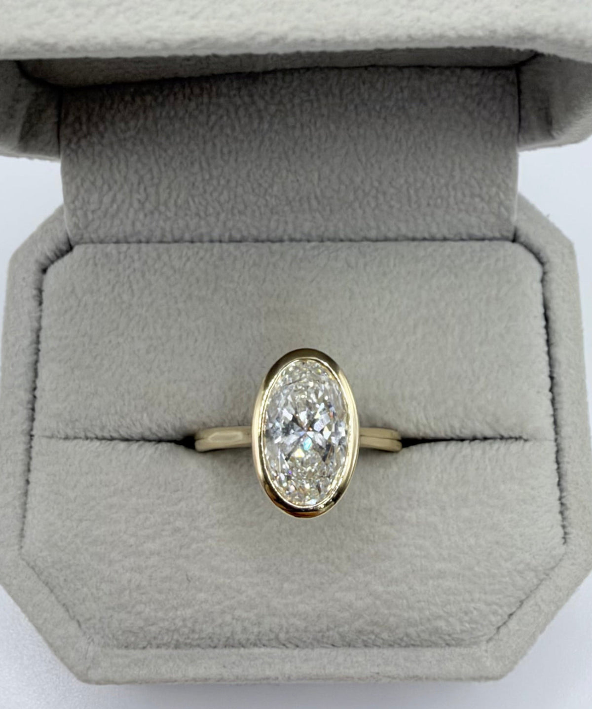 14K Yellow Bezel Setting