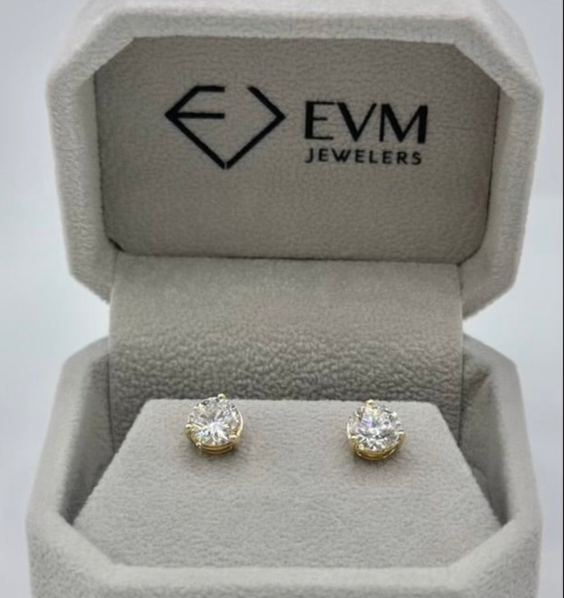 14K Yellow Gold 2ctw Round Lab Grown Diamond Studs