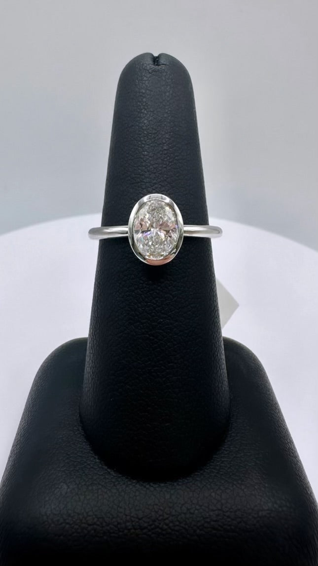 14K White Gold 1ct Lab Grown Oval Diamond Ring