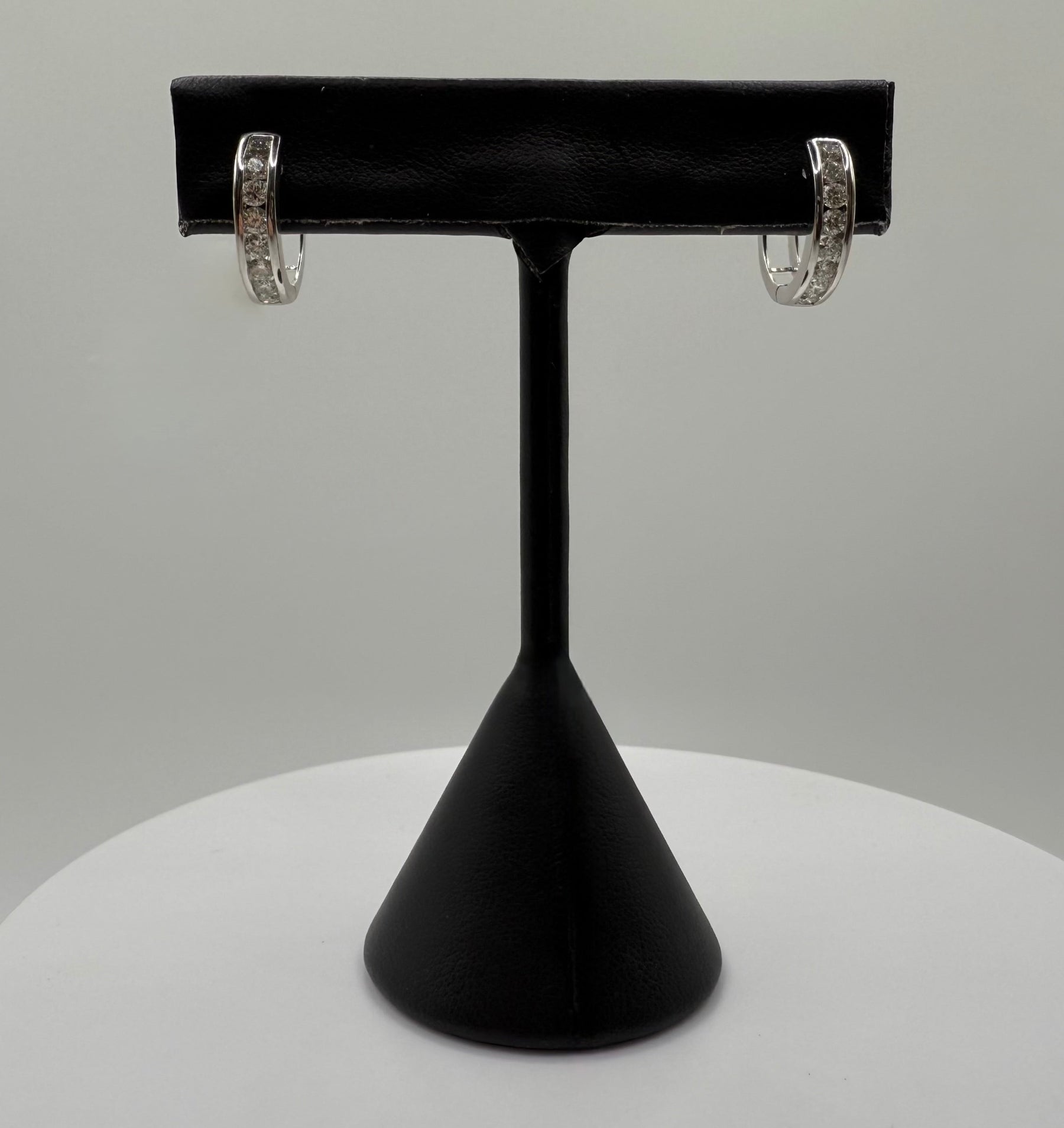 14K White Gold Huggies Hoop Earrings