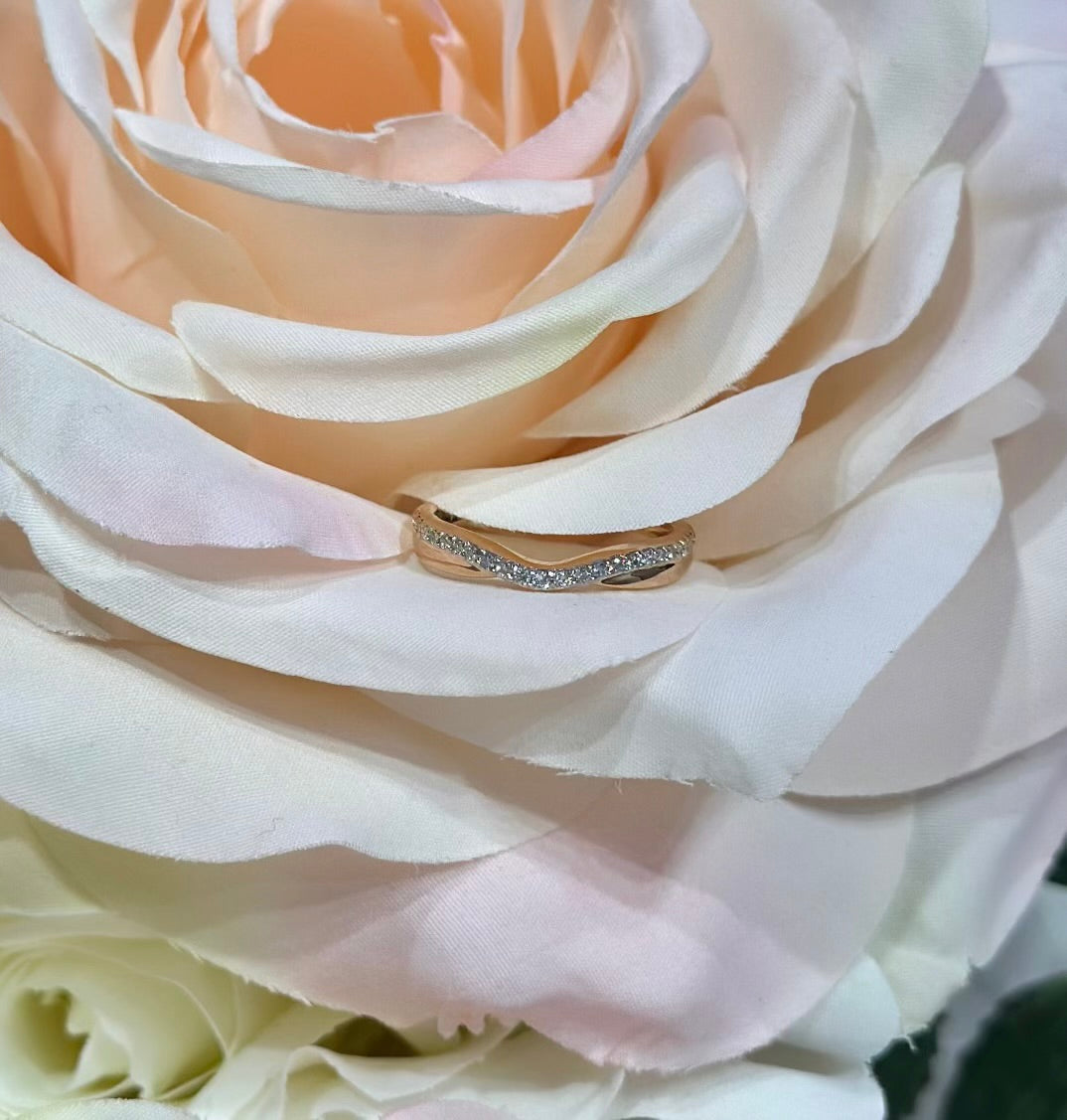 14k Rose Gold Band with Natural Diamonds