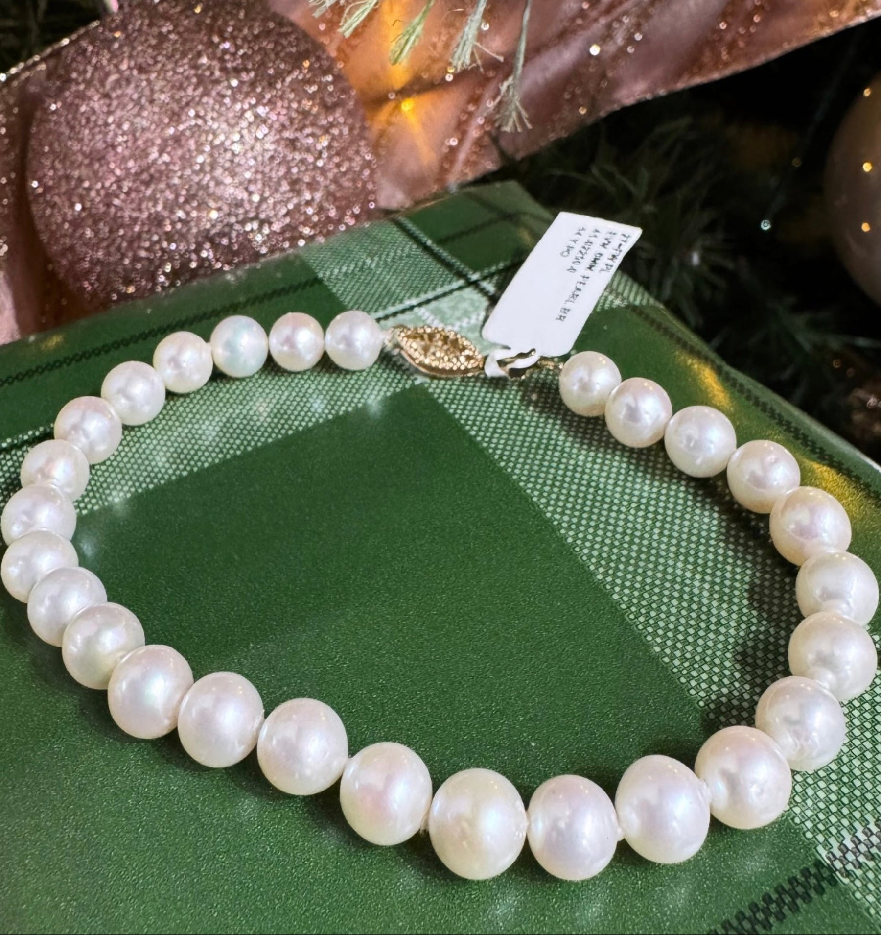 14K Yellow Gold 6mm Pearl Bracelet